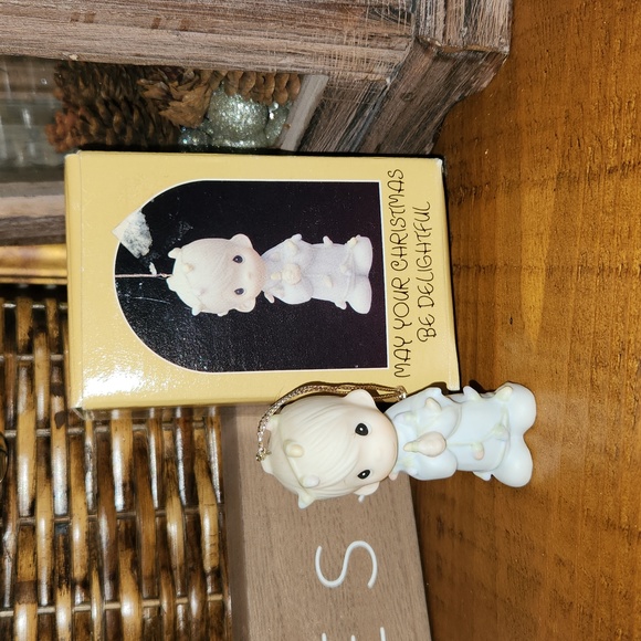 1985 Enesco Precious Moments ornament. - Picture 4 of 4